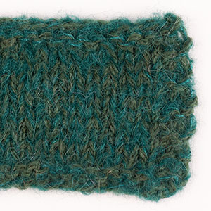 Yarn combinations skeins of DROPS Sky 20, dökk bergflétta 
														+ DROPS Brushed Alpaca Silk 11, skógargrænn