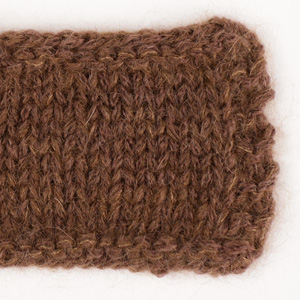 Yarn combinations skeins of DROPS Kid-Silk 35, súkkulaði 
														+ DROPS Sky 21, heitt súkkulaði