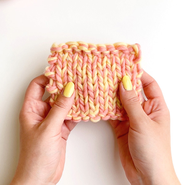 Yarn combination video thumbnail of DROPS Snow 106, lemonad + DROPS Snow 107, persika rosa